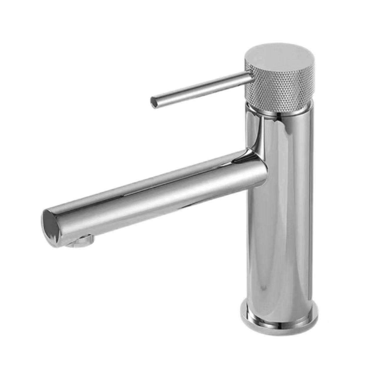 iSilver Ribbed Single-Hole Faucet